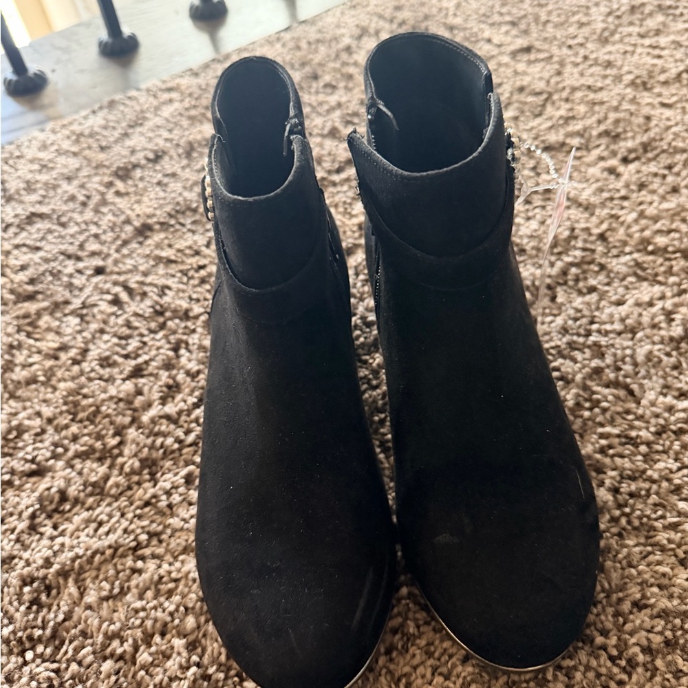 The Children's Place Black Girls' Suede-Look Ankle Boots